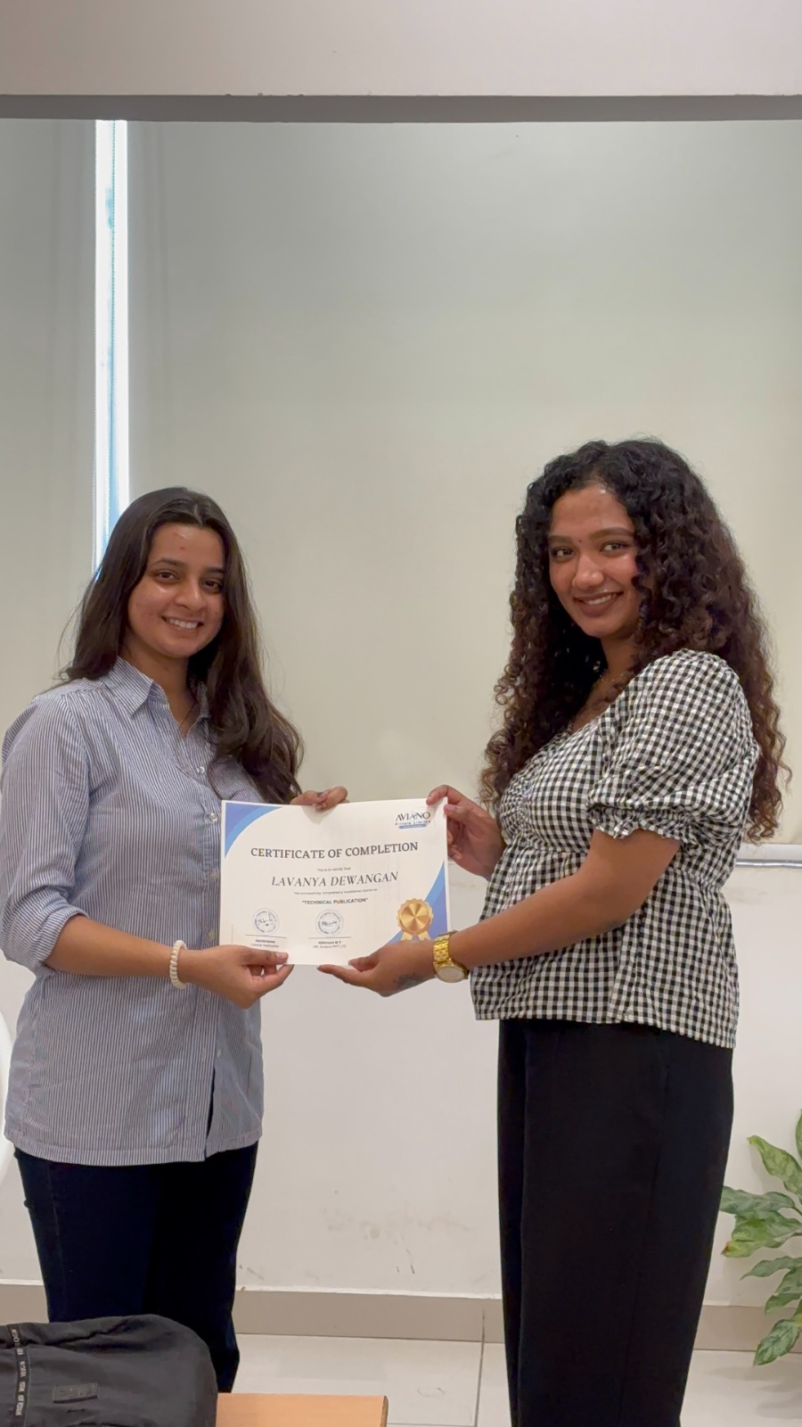 Aviano learner receiving a course completion certificate 5